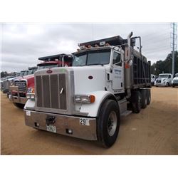 2005 PETERBILT 378 DUMP, VIN/SN:1NPFLUEX75N856025 - TRI-AXLE, CAT C13 ENGINE, 8LL TRANS, 46K REARS, 