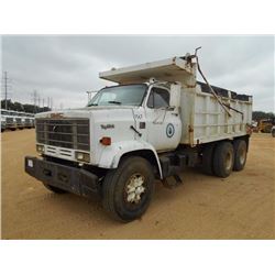 1989 GMC TOP KICK DUMP, VIN/SN:1GDT7D4YXKV517128 - T/A, DIESEL ENGINE, A/T, 40K REARS, 12K FRONT, 15