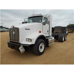 2009 KENWORTH T800 CAB AND CHASSIS, VIN/SN:1NKDLU0X19J237650 - T/A, CAT DIESEL ENG, 10 SPD TRANS, 44