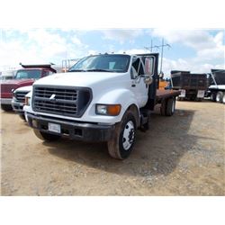 2001 FORD F650 S/A FLATBED TRUCK, VIN/SN:3FDNF65491MA22172 - CUMMINS DIESEL ENG, 6 SPD TRANS, 20' FL