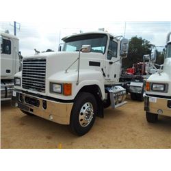 2015 MACK CHU613 TRUCK TRACTOR, VIN/SN:1M1AN07Y9FM017723 - T/A, 445 HP, MACK MP8 ENG, MACK M DRIVE A