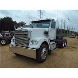 2011 FREIGHTLINER CORONADO SD CAB AND CHASSIS VIN/SN:1FUJCNDR5BDBB4536 - T/A, DD15 DETROIT ENG, 10 S