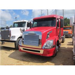 2007 VOLVO TRUCK TRACTOR, VIN/SN:4V4NC9GH47N448918 - 465 HP VOLVO ENGINE, 10 SPD TRANS, 40K REARS, 1