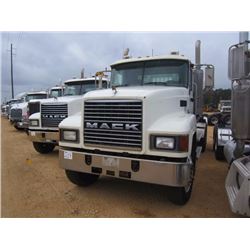 2004 MACK CH613 TRUCK TRACTOR, VIN/SN:1M1AA18Y74N155607 - DIESL ENGINE, 10 SPD TRANS, 44K REARS, 12,