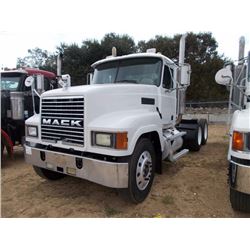 2003 MACK CH613 TRUCK TRACTOR, VIN/SN:1M1AA18Y13W149634 - 427HP MACK DIESEL ENGINE, 10 SPD TRANS, 38