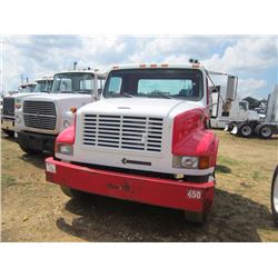 1995 INTERNATIONAL 4700 TRUCK TRACTOR, VIN/SN:1HSSCAAN8SH667717 - S/A, INT DT466E ENG, 7 SPD TRANS, 