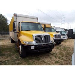 2004 INTERNATIONAL 4300 BOX TRUCK, VIN/SN:1HTMMAAM44H596933 - S/A, INTERNATIONAL DIESEL ENGINE, A/T,