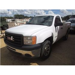 2011 GMC SIERRA PICKUP, VIN/SN:1GTH2TEA7BZ253477 - 4X4, GAS ENG, A/T, ODOMETER READING 208,361 MILES