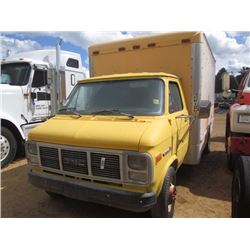 GMC VAN DURA 3500 BOX TRUCK, - GAS ENGINE, A/T, 14' BOX BODY (DOES NOT OPERATE)