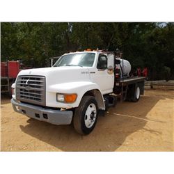 1995 FORD F SERIES FUEL & LUBE TRUCK, VIN/SN:1FDNF802C1SVA67754 - S/A, FORD DIESEL ENGINE, AUTO TRAN
