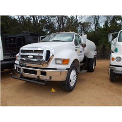 2006 FORD F750 WATER TRUCK, VIN/SN:3FRXF76E06B384424 - S/A, FORD DIESEL ENGINE, 6 SPD TRANS, WATER T