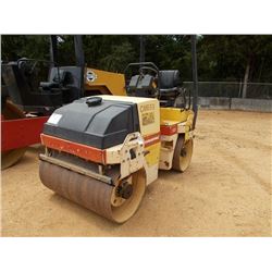 DYNAPAC CC122 ROLLER, VIN/SN:60116989 - TANDEM, VIBRATORY, 47" SMOOTH DRUMS, WATER SYSTEM, ROLL BAR,