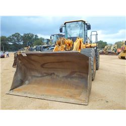2005 HYUNDAI HL 770-7 WHEEL LOADER, VIN/SN:LB0110293 - GP BUCKET, ECAB W/AIR, 26.5-25 TIRES, METER R