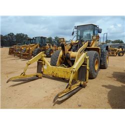 2006 KOMATSU WA470-5H WHEEL LOADER, VIN/SN:H51003 - PIPE FORKS, ECAB W/AIR, 26.5R25 TIRES, METER REA