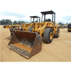 2005 KAWASAKI 65ZV WHEEL LOADER, VIN/SN:65C4-5292 - GP BUCKET, FORKS, QUICK COUPLER, CANOPY, 20.5R25