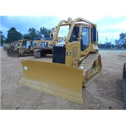 CAT D4H XL SERIES III CRAWLER TRACTOR, VIN/SN:8PJ01200 - 6 WAY BLADE, ALLIEAD W3C WINCH, SWEEPER, SI