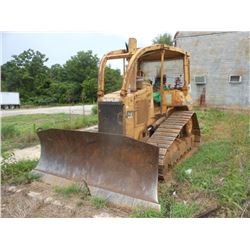 1995 CAT D4H XL III CRAWLER TRACTOR, VIN/SN:8PJ00805 - 6 WAY BLADE, CANOPY (BAD FINAL DRIVE) (SOLD A