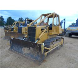 JOHN DEERE 750 CRAWLER TRACTOR, VIN/SN:283215 - STRAIGHT BLADE W/TILT, CANOPY, SWEEPS, SIDE & REAR S