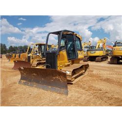 2010 JOHN DEERE 450J LGP CRAWLER TRACTOR, VIN/SN:187119 - 6 WAY BLADE, SWEEPS, ECAB W/AIIR, METER RE