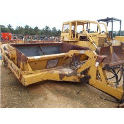 PRIME PULL PAN, 425/65R22.5 TIRES