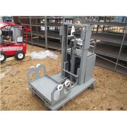 WAREHOUSE HYD LIFT, BATTERY POWERED