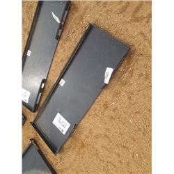 (UNUSED) TOMAHAWK QUICK TACH MOUNT PLATE, FITS SKID STEER LOADER