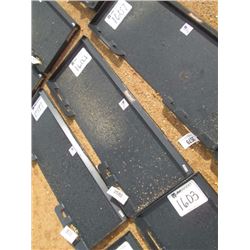 (UNUSED) TOMAHAWK QUICK TACH MOUNT PLATE, FITS SKID STEER LOADER