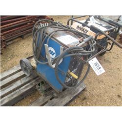 MILLER SPOOLMATE 200DC WELDER