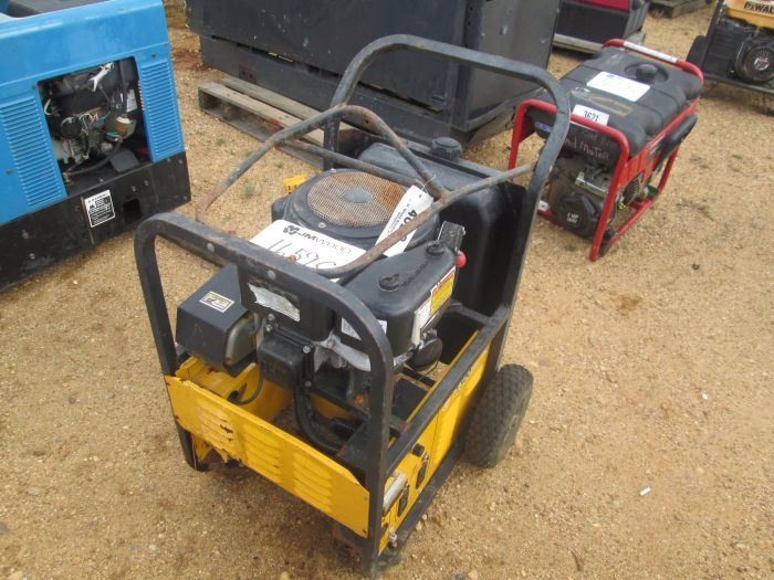 VALSI GENERATOR, 7,500 WATTS, 13 HP GAS