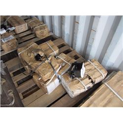 1 LOT SLIDING 4" WEBBING WINCHES