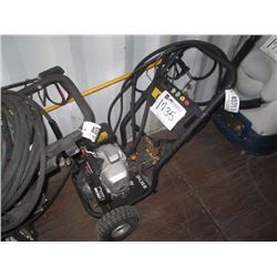 LANDA 1-107-091.0 2300 PSI PRESSURE WASHER (HOSE & WAND IN OFFICE)