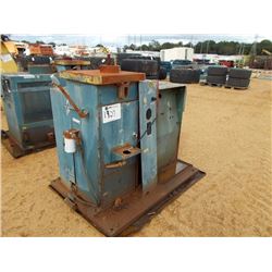 MITTS & MERRILL K1212 KEYSEATER