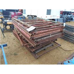 1 LOT 4' SCAFFOLD FRAME