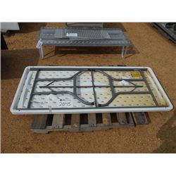 72" FOLDING TABLE