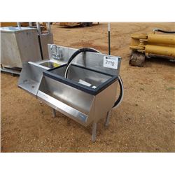 SINK, STAINLESS STEEL