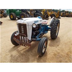 FORD 4000 FARM TRACTOR, VIN/SN:310835 - 3 PTH, PTO, 12.4-28 TIRES