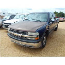 2002 CHEVROLET 150 PICKUP, VIN/SN:2GCEC19T421269206 - EXTENDED CAB, GAS ENGINE, A/T