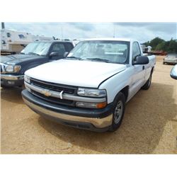 2002 CHEVROLET SILVERADO PICKUP, VIN/SN:1GCFC14T72E187895 - V8 GAS ENG, A/T, ODOMETER READING 173,47