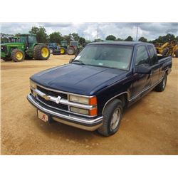 1998 CHEVROLET 1500 PICKUP, VIN/SN:2GCEC19R3W1168376 - EXTENDED CAB, GAS ENGINE, A/T, ODOMETER READI