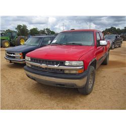 1999 CHEVROLET 1500 Z71 PICKUP, VIN/SN:1GCEK19T3XE256116 - V8 GAS ENGINE, A/T, ODOMETER READING 348,