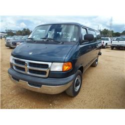 2001 DODGE II PASSENGER VAN, VIN/SN:2B5WB25Y11K517136 - GAS ENGINE, A/T, ODOMETER READING 103,181 MI