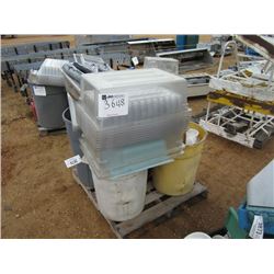 1 LOT MISCELLANEOUS KITCHEN DINNER WARE