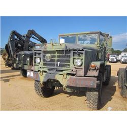 TRUCK TRACTER, VIN/SN:31103244 - T/A, DIESEL ENGINE, A/T, 5 TON, 6X6, 14.00R20 TIRES, STEEL DISC WHE