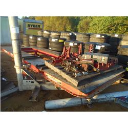 QUICK SILVER 2000 AUTO FRAME ALIGNMENT TABLE