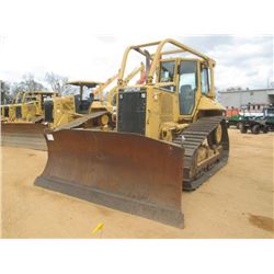 2005 CAT D6N XL CRAWLER TRACTOR, VIN/SN:AKM01504 - 6 WAY BLADE, DIFF STEER, CAT PA55 WINCH, SWEEPS, 