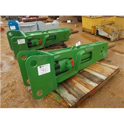 2016 C E MUSTANG BRH501 HYDRAULIC HAMMER, VIN/SN:AM6105 - (UNUSED)