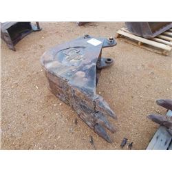 - 18" GP HOE BUCKET, FOR JOHN DEERE 490E