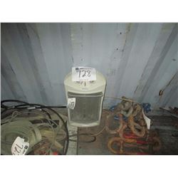 HOLMES ELECTRIC HEATER