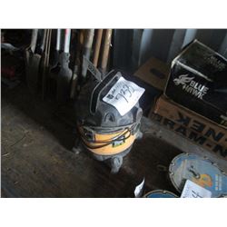 CHICAGO WET/DRY VACUUM BLOWER