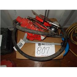 MANUAL FUEL PUMP W/HOSES